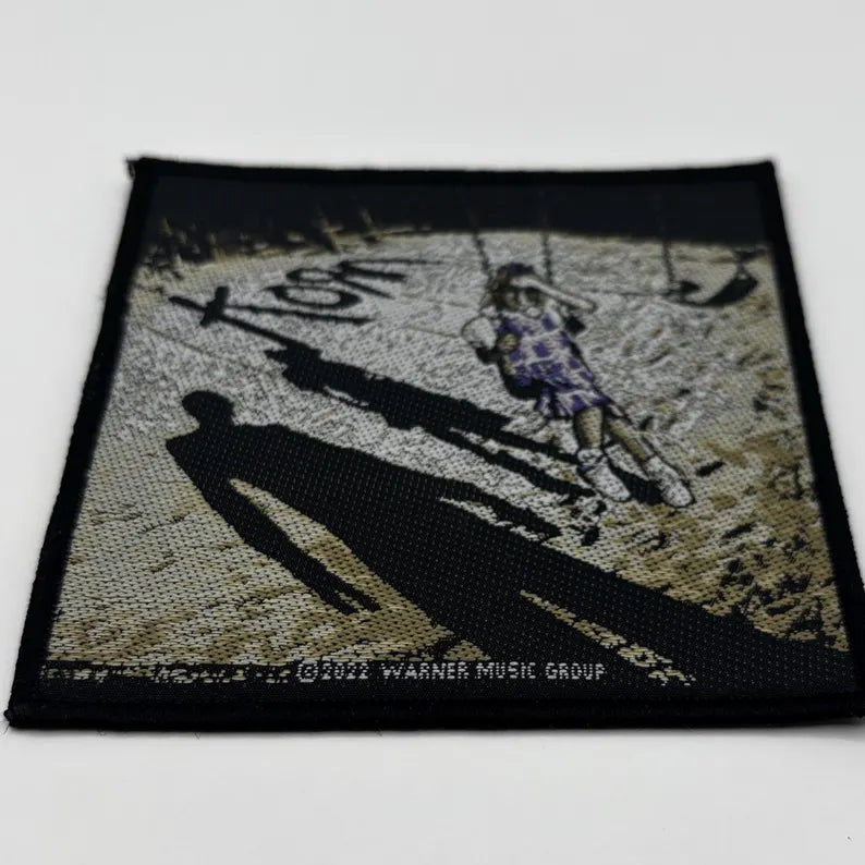Korn Patch – Debut Album Motif – 10 x 9.8 cm – Woven Patch – Nu Metal - Y2K