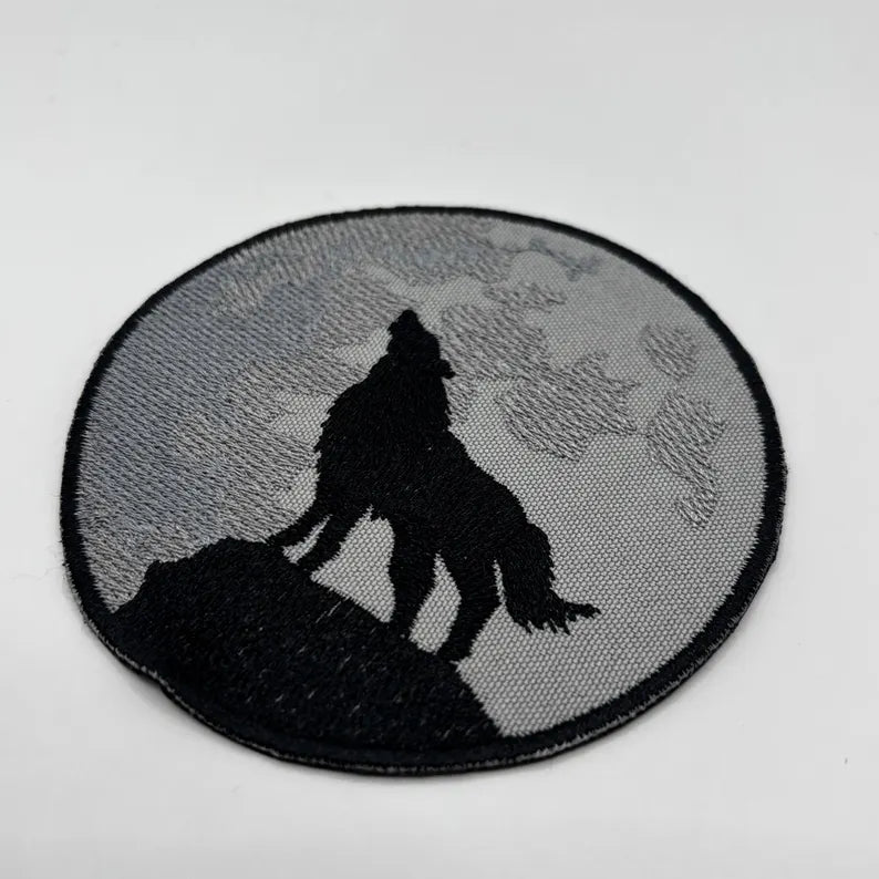 Wolf Mond Aufnäher – 10 x 10 cm Patch – Stickerei – Türkei Tschetschenien Wikinger Symbol - zum Aufnähen