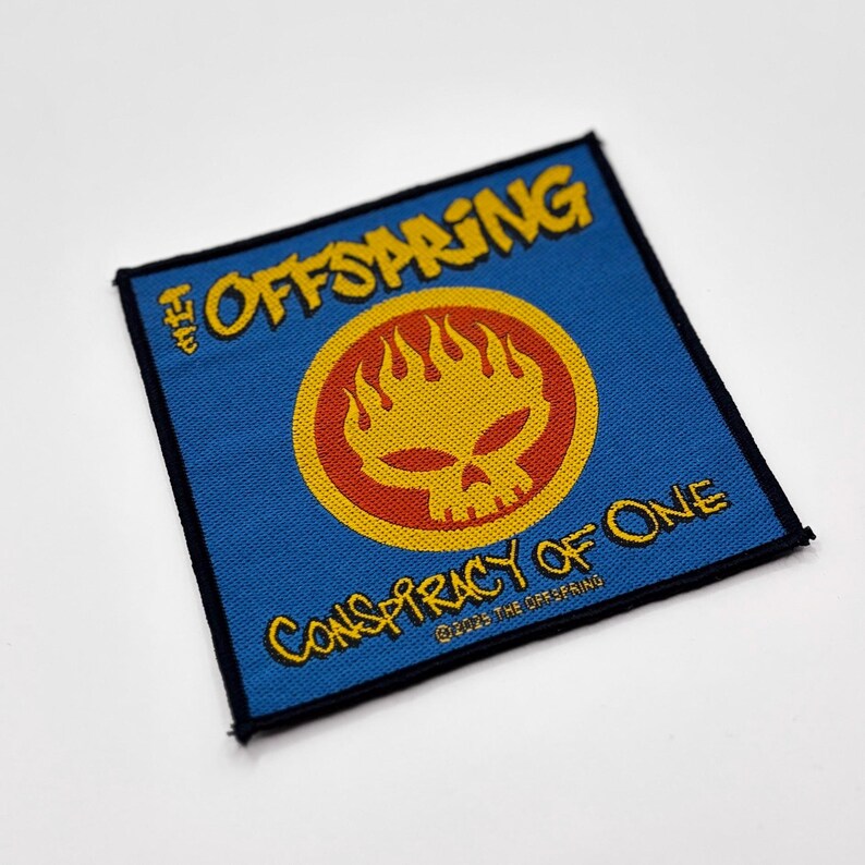 Offizieller The Offspring Patch | "Conspiracy Of One" Woven Aufnäher | Punk Rock Merch | 10 x 10 cm