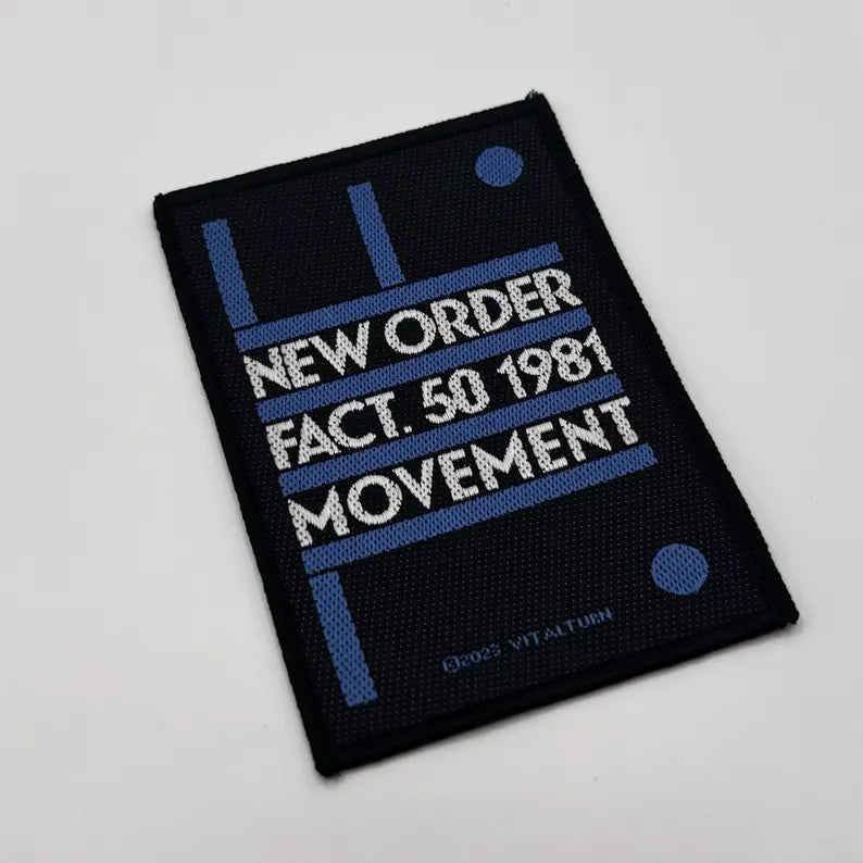 Offizieller New Order Patch | "Fact 50 / Movement" Woven Aufnäher | Post-Punk Merch | 10 x 7 cm