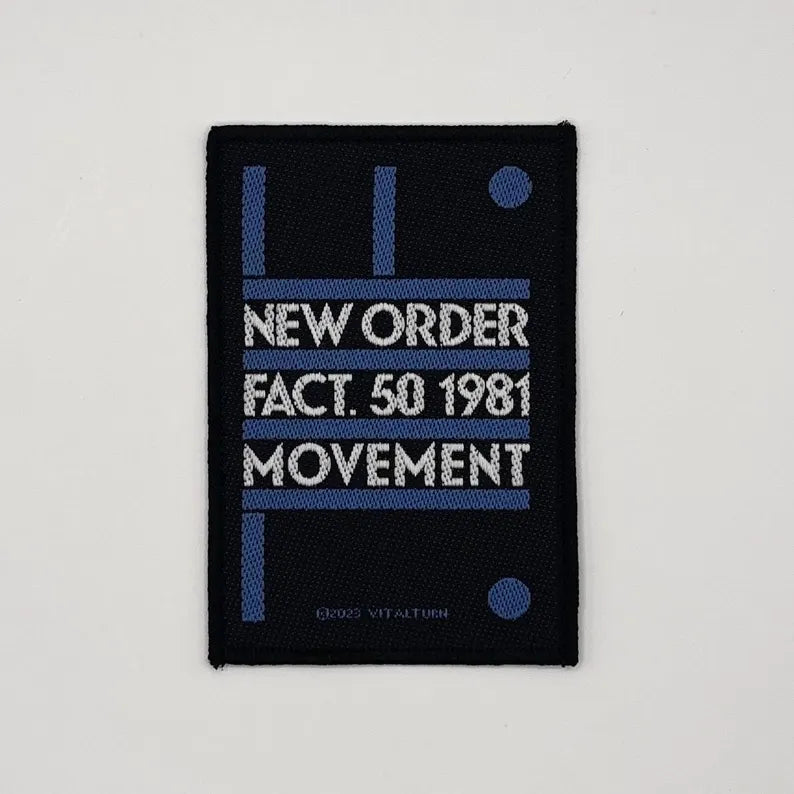 Offizieller New Order Patch | "Fact 50 / Movement" Woven Aufnäher | Post-Punk Merch | 10 x 7 cm
