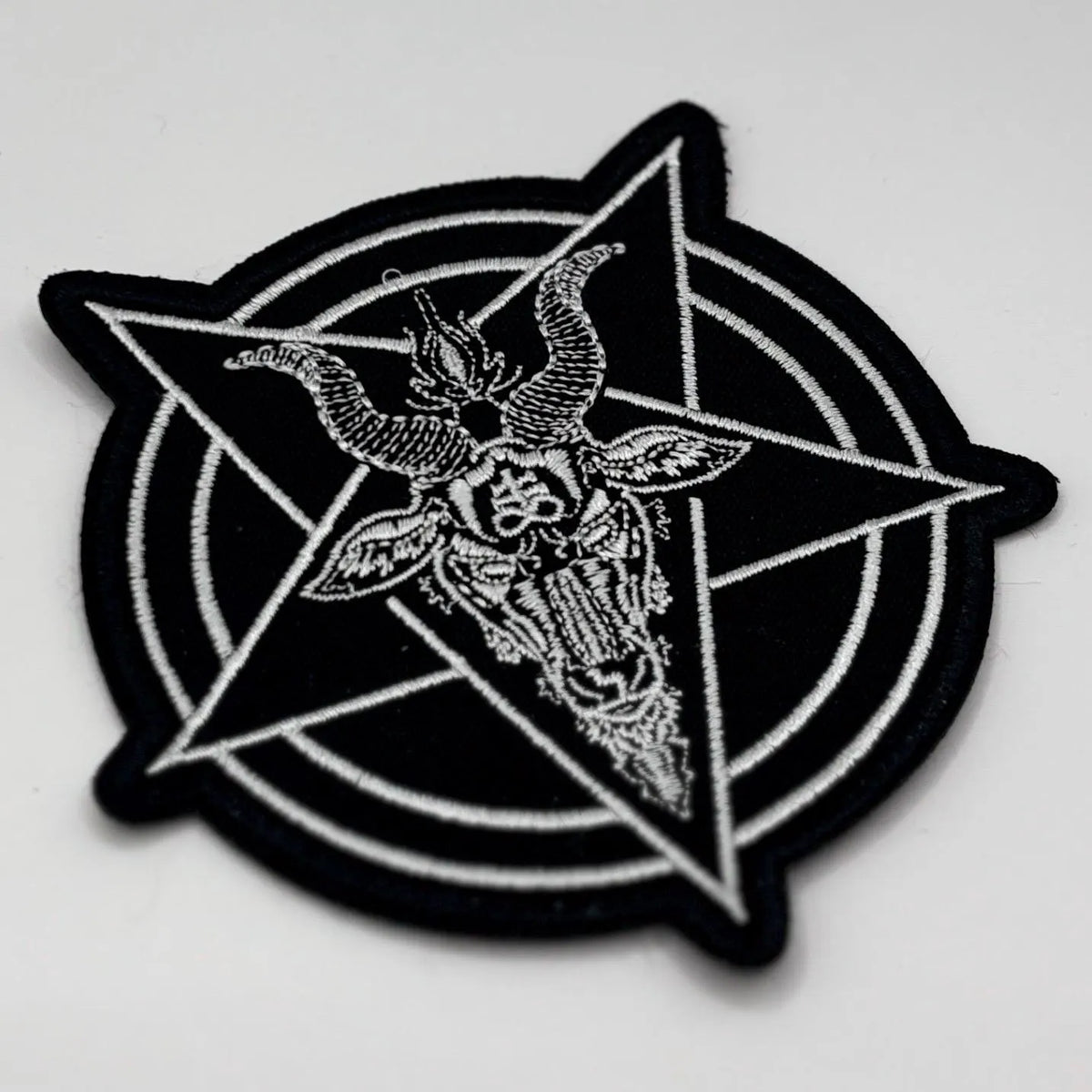 Pentagramm Aufnäher – 11 x 11 cm – Baphomet Patch – Gothic Emo Satan Okkult Stickerei zum Aufnähen